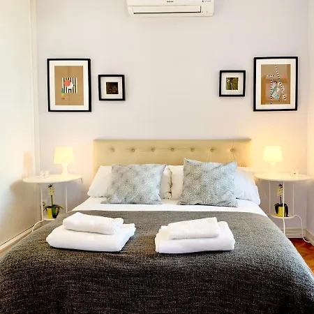 Apartment Out Roma